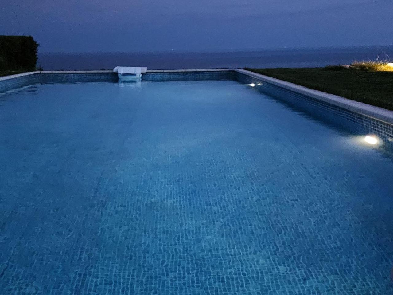 Private Villa 102 With Heated Pool In Blacksearama Balchik Luaran gambar