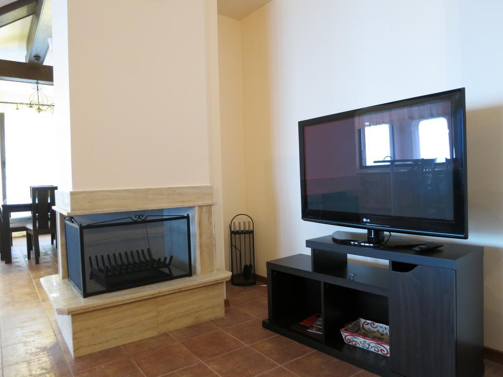 Private Villa 102 With Heated Pool In Blacksearama Balchik Luaran gambar
