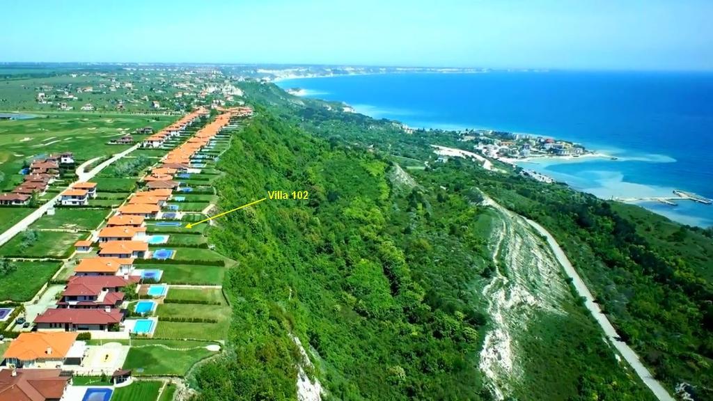 Private Villa 102 With Heated Pool In Blacksearama Balchik Luaran gambar