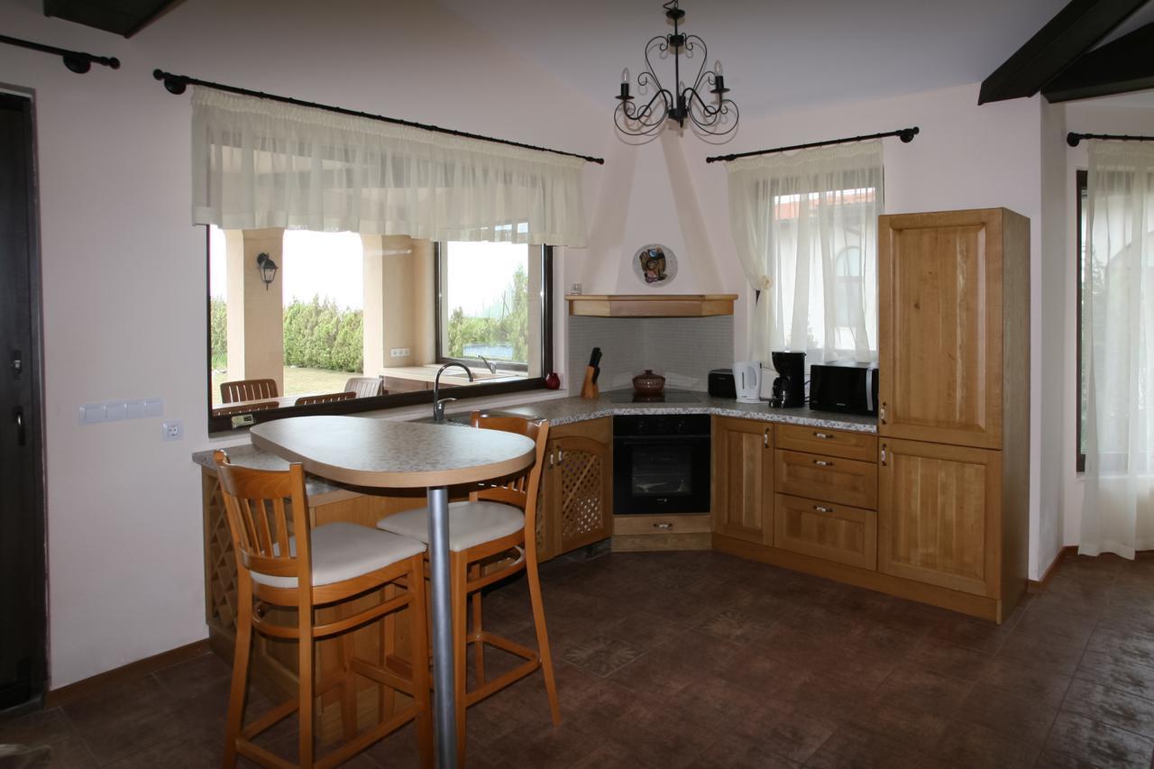 Private Villa 102 With Heated Pool In Blacksearama Balchik Luaran gambar